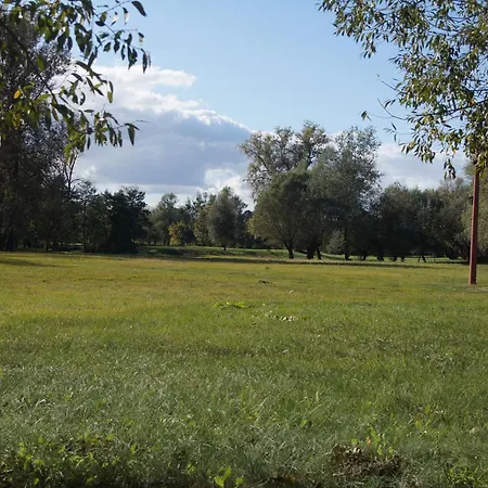 Alloggio per agriturismo Kasztelania Pod Lipami *