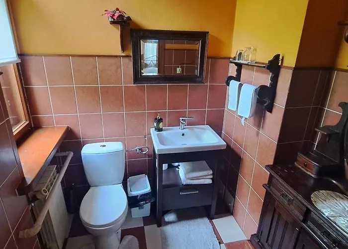 Kasztelania Pod Lipami Séjour à la ferme Zakroczym